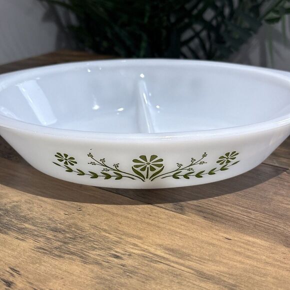 Vintage Glasbake Pyrex 1 QT Green Daisy Milk Divided Casserole Dish J2352 - Picture 3 of 5
